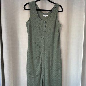 Northstyle Moss Green Eyelet Sleeveless Sheath, Fully Lined